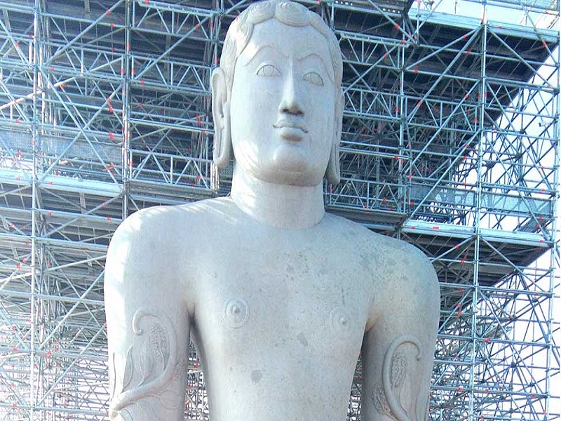  Bhagwan Bahubali Statue 